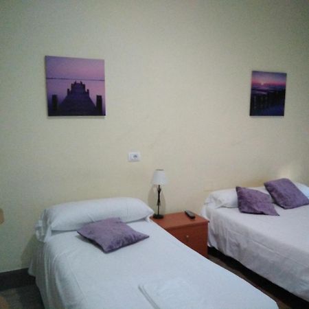 Hostal Ancla Dorada Віго Екстер'єр фото
